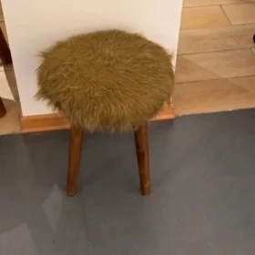 چهار پایه خز کوچک