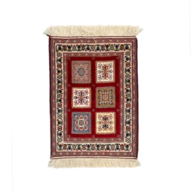 گلیم فرش قرمز قاب خشتی سایز 87*66 کد 1061