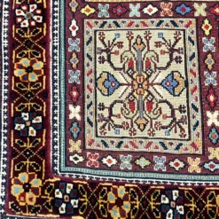 گلیم فرش خشتی ستاره سایز 116*81 کد 1459