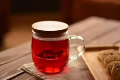 لیوان شیشه ای با درب بامبو B0334