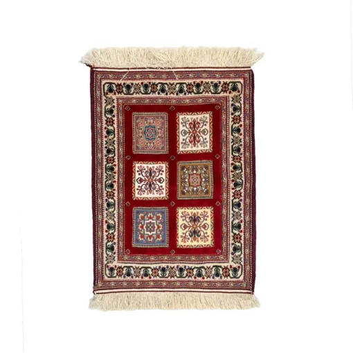 گلیم فرش قرمز قاب خشتی سایز 87*66 کد 1061